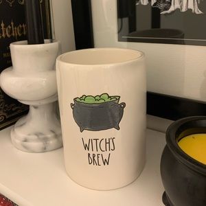 Rae Dunn Witches Brew Candle 🖤🎃